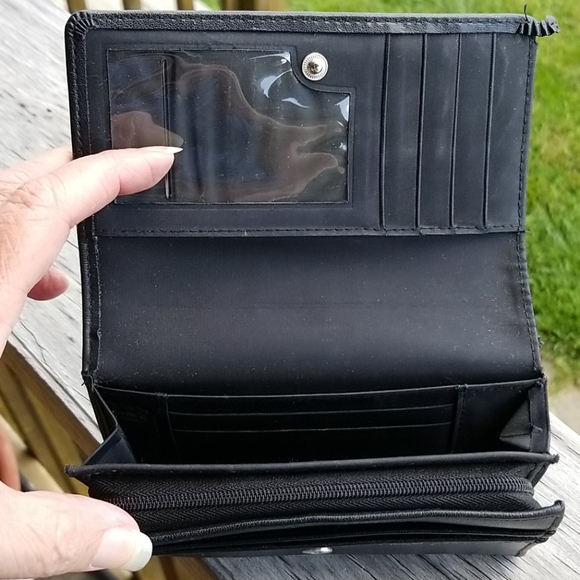 EUC multi function wallet - Picture 3 of 5